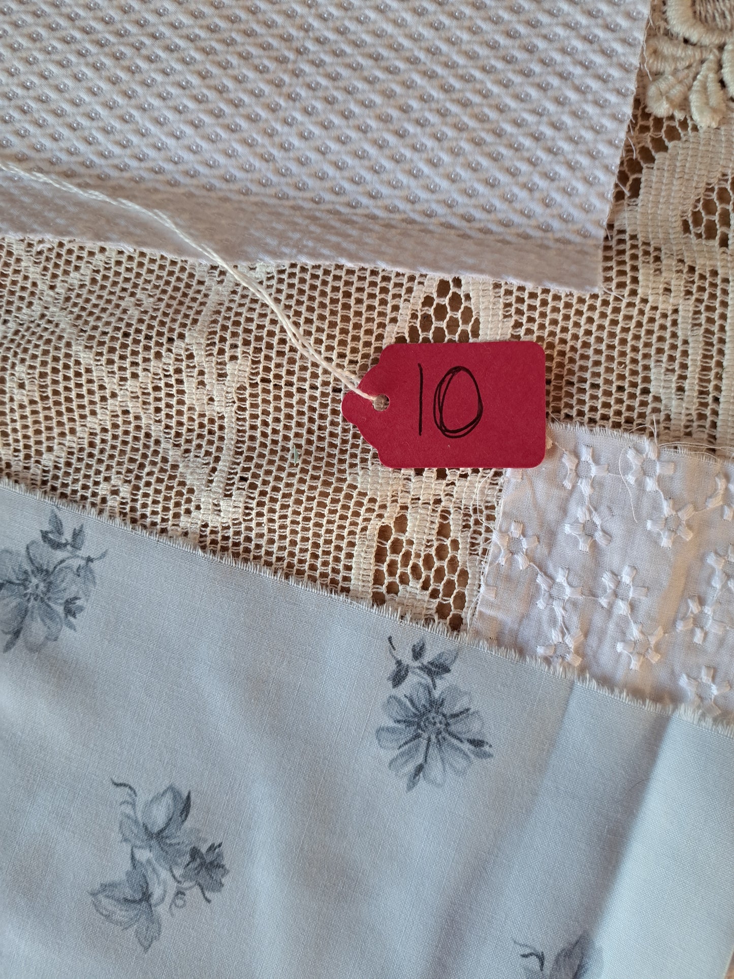 note the lace tablecloth in all of the photos is only for styling not included in these packages